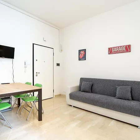 Housmart San Carlo 17 Apartamento Bolonha Exterior foto